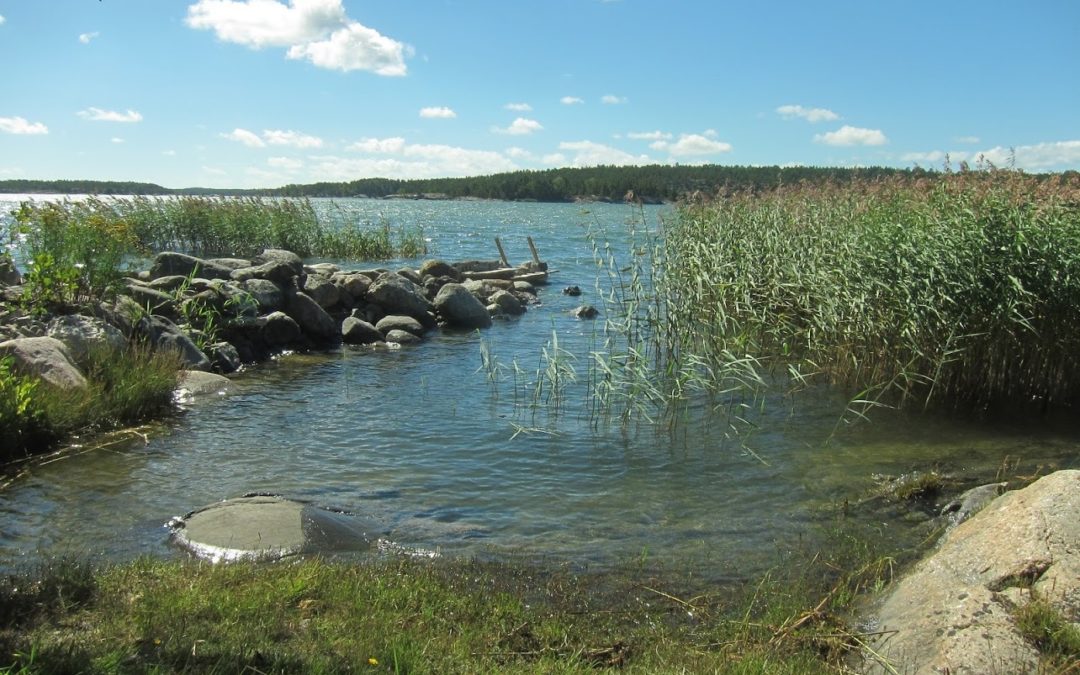 Improving the nature protection on the Finnish Gulf valuable coastal areas